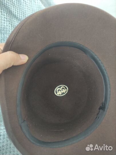 Шляпа коричневая фетровая