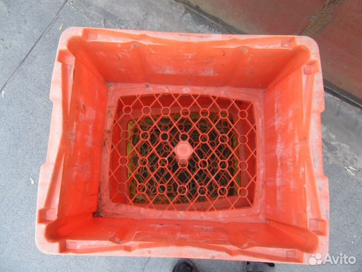Ящик пластмассовый