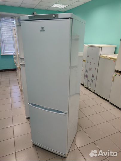 Холодильник Индезит SB185