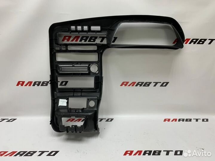 Накладка жесткая на торпедо ваз 2114