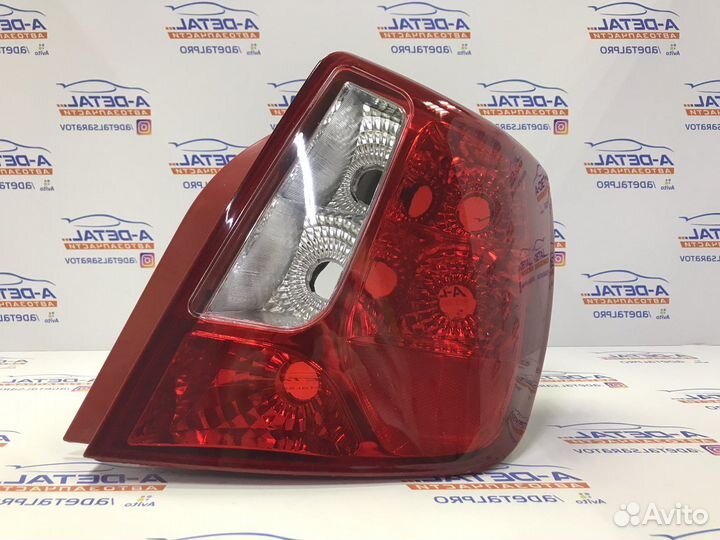 Фонарь задний правый Chevrolet Lacetti (седан)