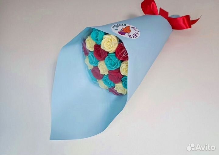 Букет - 19 Роз из Бельгийского Шоколада