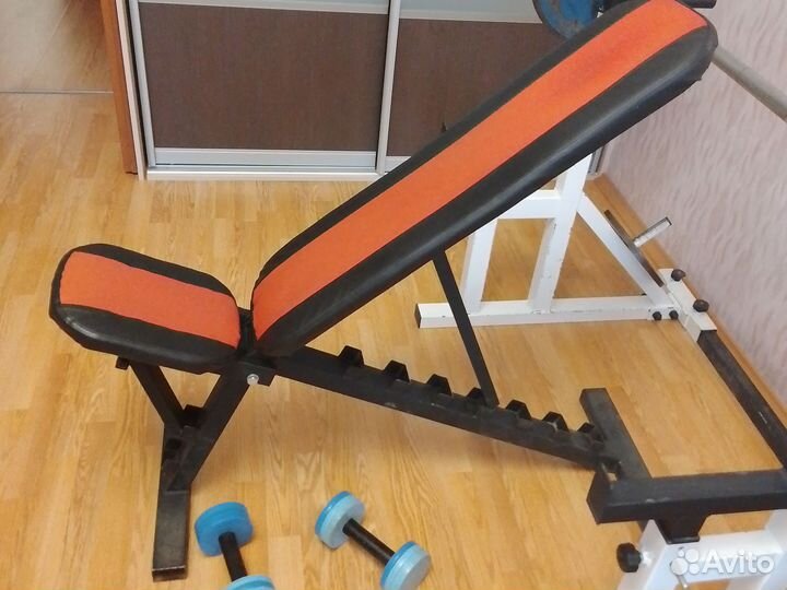 Скамья для жима со стойками и штангой бу