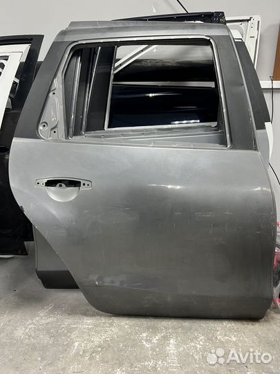 Nissan terrano d10 дверь