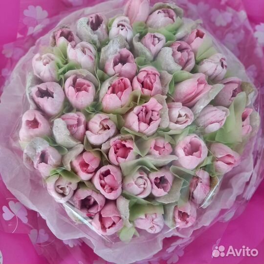 Букет цветы зефирные женщине