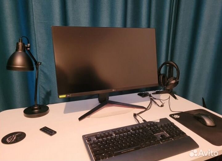 Монитор LG 27gp850