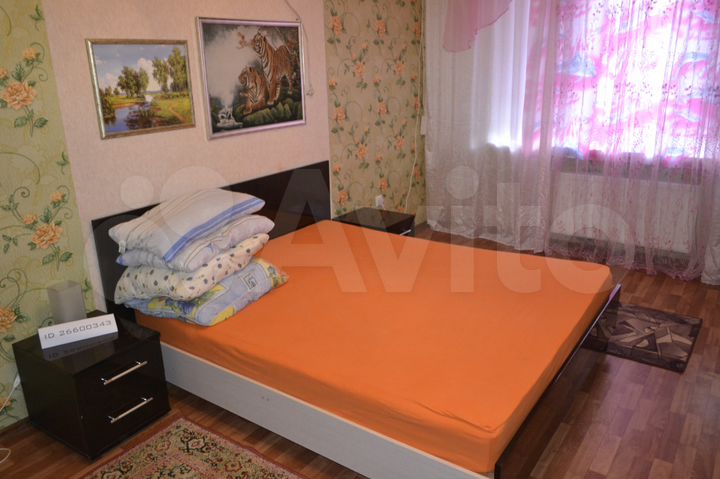 4-к. квартира, 107 м², 1/5 эт.