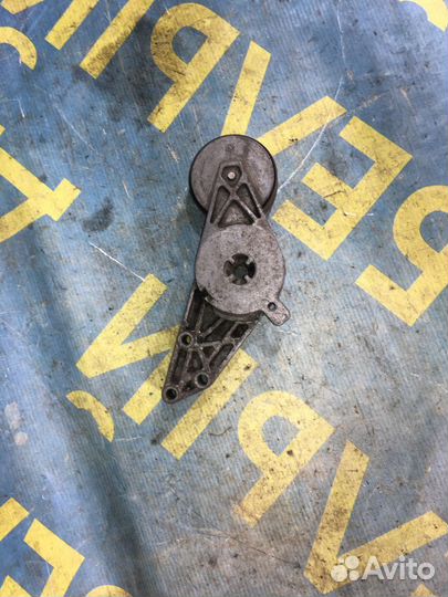 Натяжной ролик Audi A4 B5