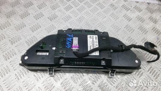 Щиток приборов audi Q7 (4MA01IT01)