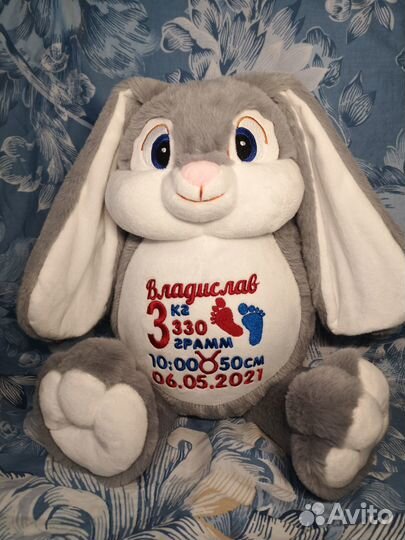 Вышивка на игрушке