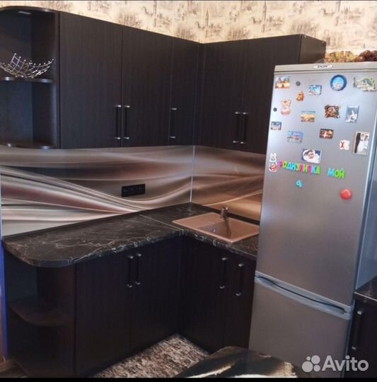 Кухонные гарнитуры современные