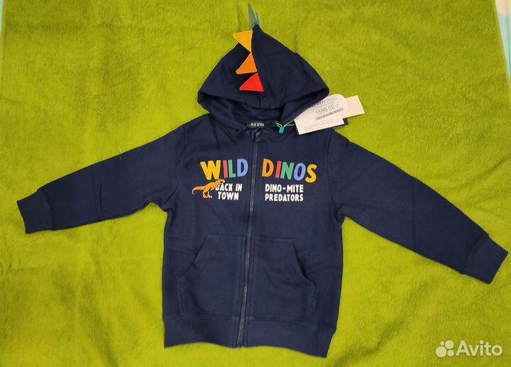 Новый костюм для мальчика 98 Blue seven