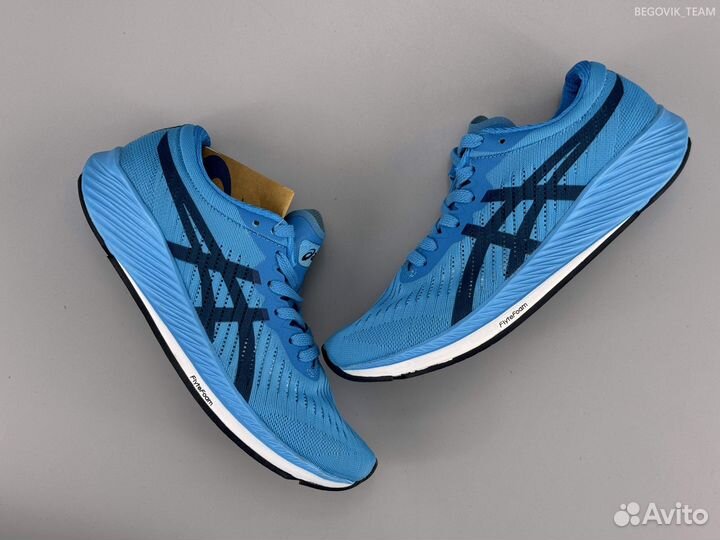 Беговые кроссовки asics metaracer