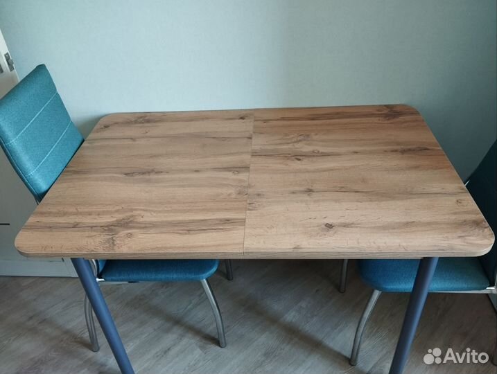 Кухонный стол бу без стульев