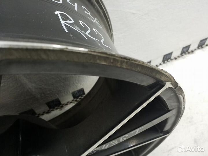 Диск колеса литой Audi Q8 R22