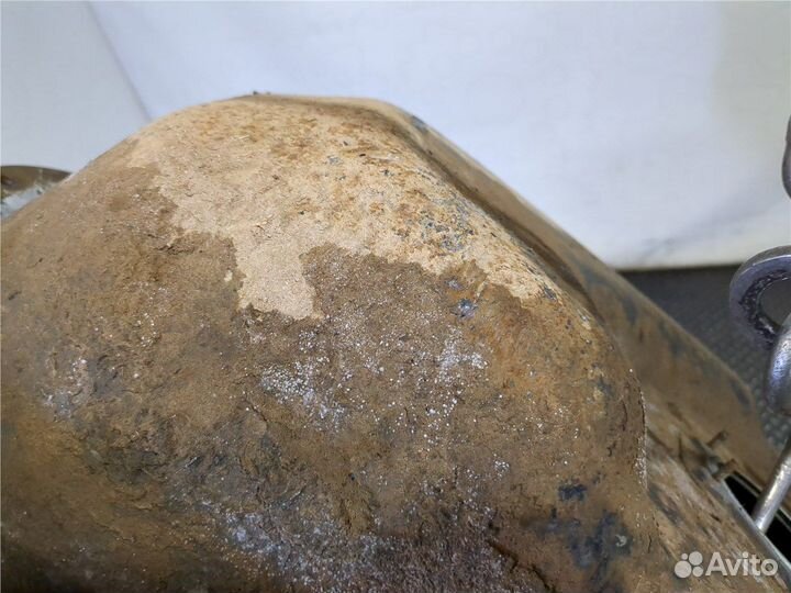 Бак топливный Mitsubishi L200, 2010