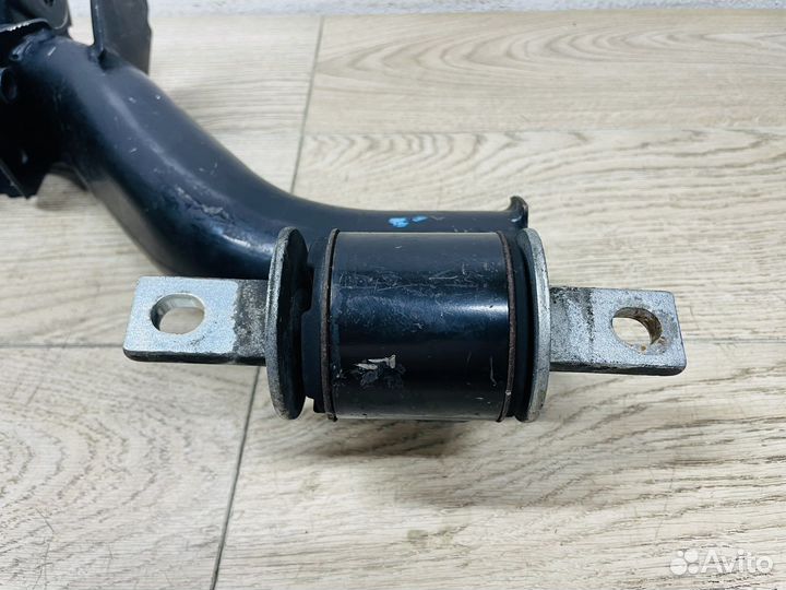 Рычаг задний левый нижний Honda CR-V 3