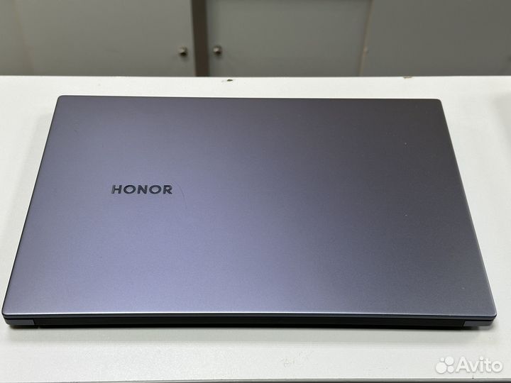 14 honor magic book i3/8/256