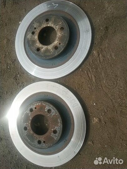 Задний тормозной диск mitsubishi outlander 3