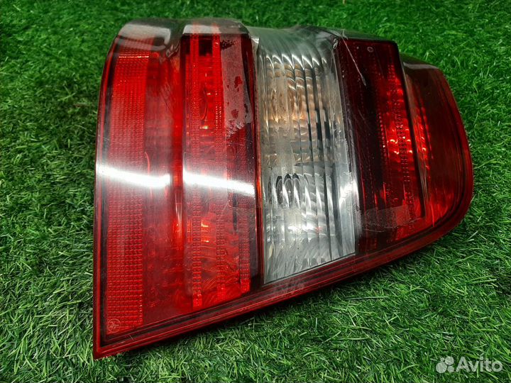Фонарь задний левый на Mercedes W164