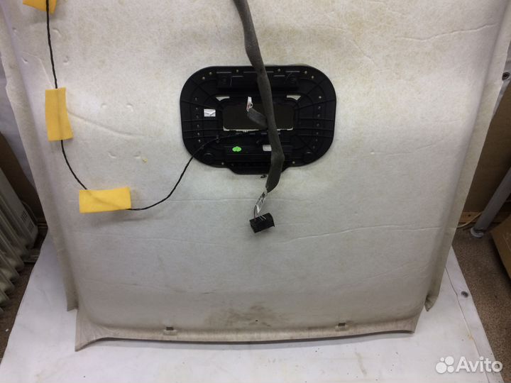 Обшивка потолка рено Флюенс 2012г