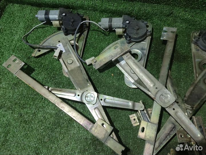 Стеклоподъемники Волга 31105