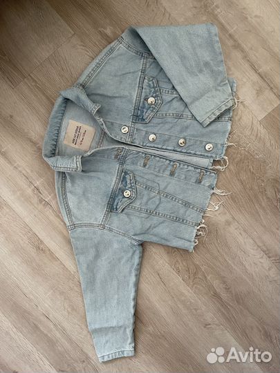 Джинсовая куртка для девочки