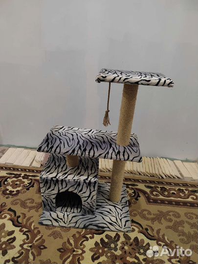 Домик для кошки с когтеточкой новые