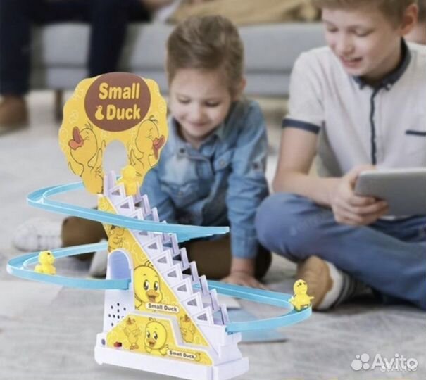 Утята на горке Small duck