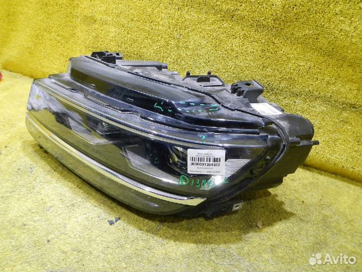 Фара левая Volkswagen Tiguan