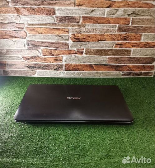 Мощный ноутбук asus i7/920m 2Гб/1Тв/8озу