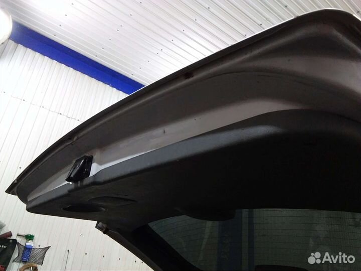 Продам крышку багажника Хендай Санта Фе 2004г