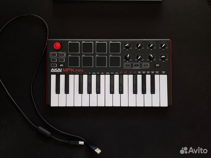 Миди клавиатура akai PRO MPK mini MK2
