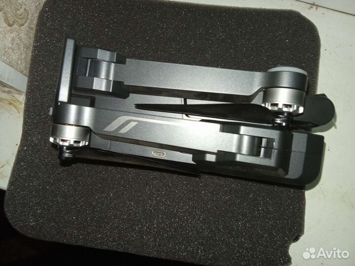 Квадрокоптер sjrc F11S PRO с камерой и gps