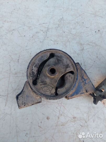 Подушка двс кпп на ниссан алмера Н16