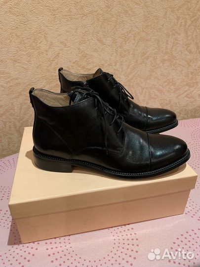 Ботинки женские