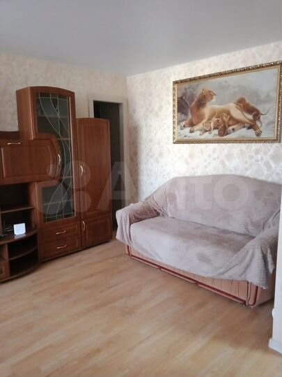 2-к. квартира, 52 м², 4/4 эт.