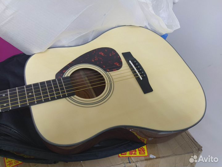 Акустическая гитара yamaha f370