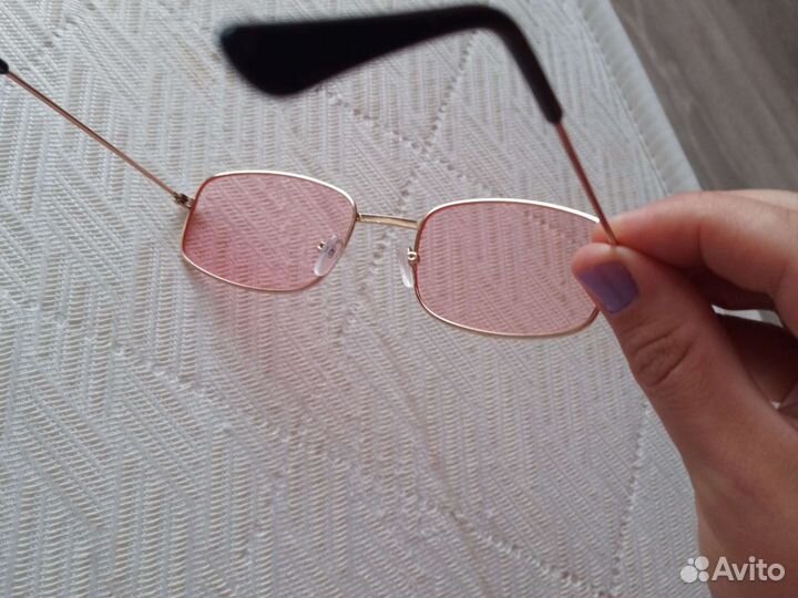 Розовые очки