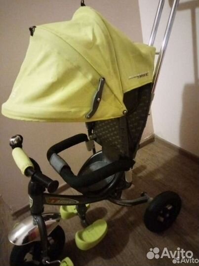 Детский трехколесный велосипед-коляска