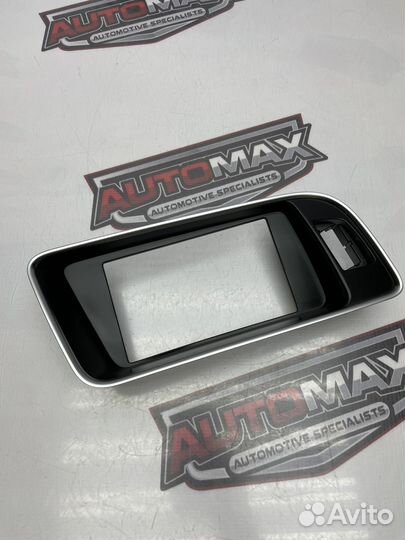 Рамка магнитолы Audi Q5 8R 2009