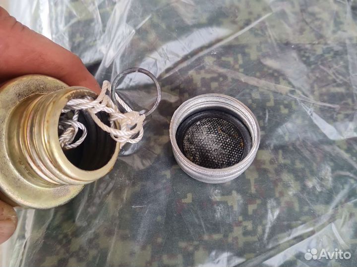 Армейские дымовые шашки