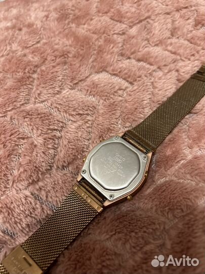 Наручные часы Casio B640WMR-5A