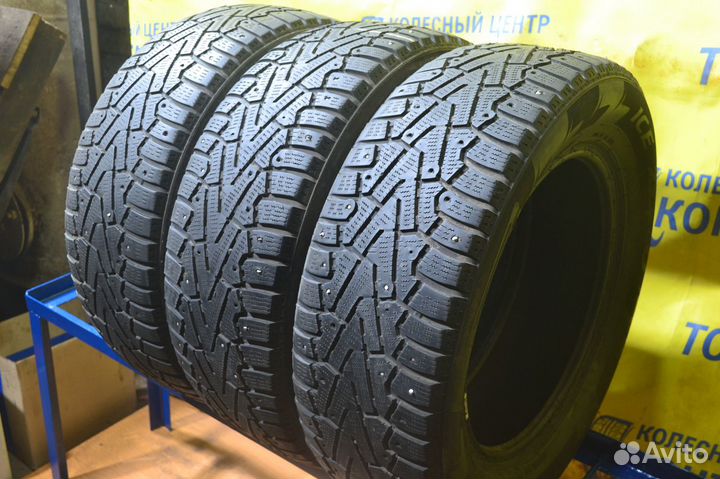 Pirelli Ice Zero 215/60 R16