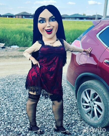 Куклы- пародии звезд: Пирожков, Супер Жорик, Лейла