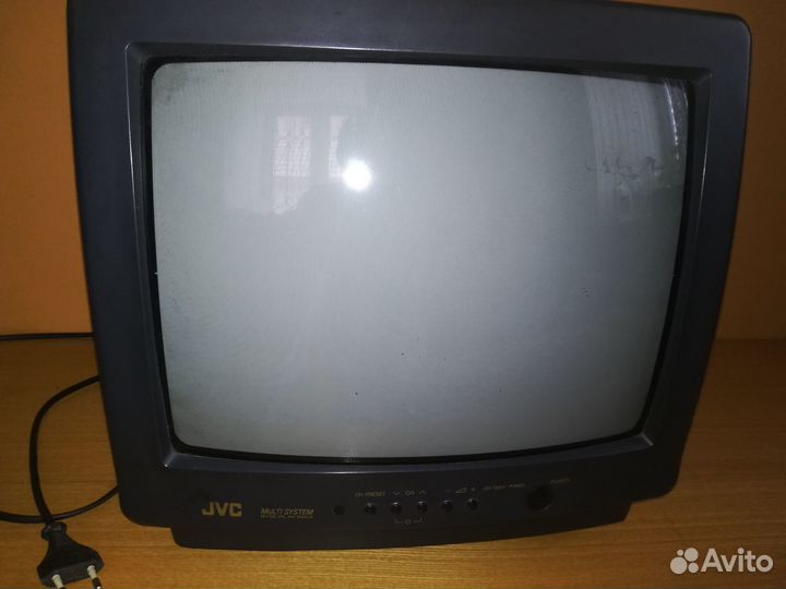Телевизор JVC