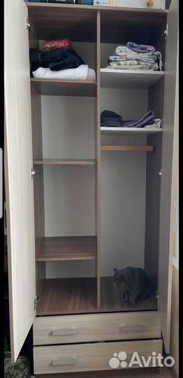 Шкаф распашной