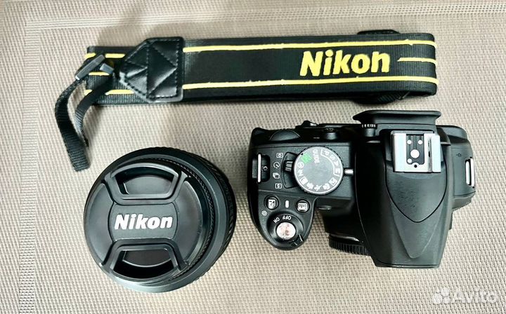 Nikon D3100 Kit AF-S DX nikkor 18-55mm f/3.5-5.6G