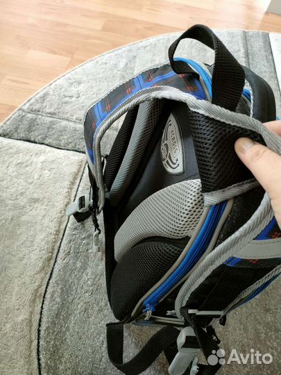 Школьный рюкзак