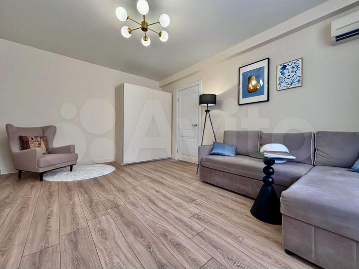 1-к. квартира, 38 м², 1/10 эт.